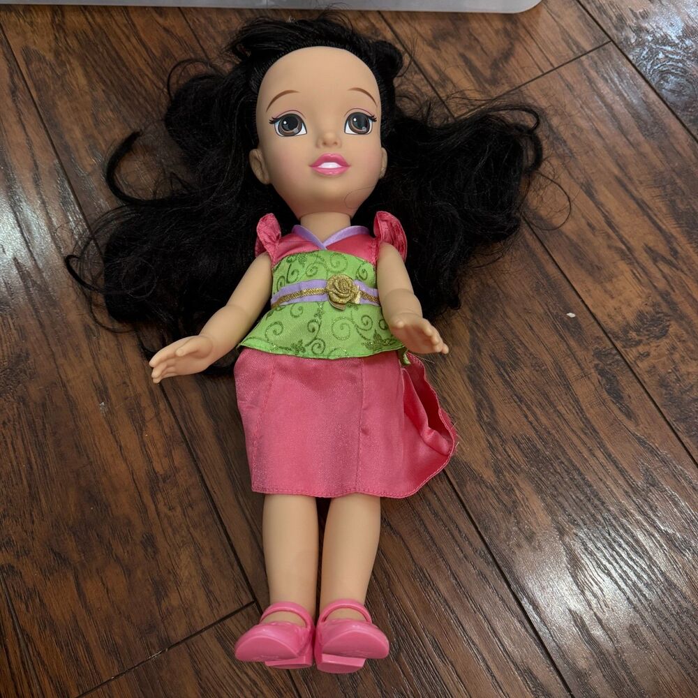 Tollytots Disney Mulan Deluxe Princess Toddler Doll 14” Tolly Tots Played in